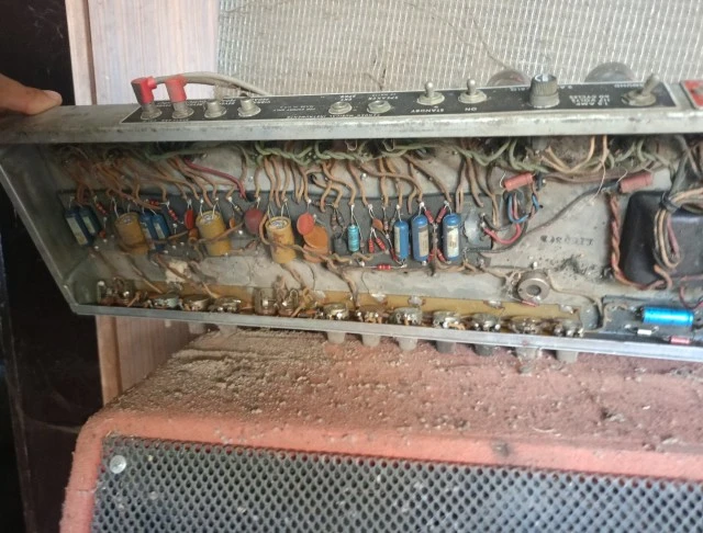 Fender Super Reverb Silverface Export (70s) - Project