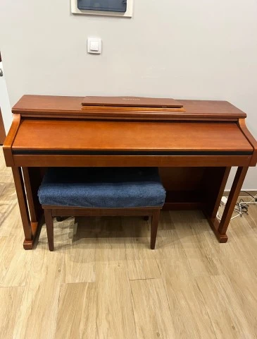 Ηλεκτρικό πιάνο Greaten