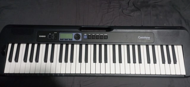 Casio Casiotone CT-S300 Keyboard