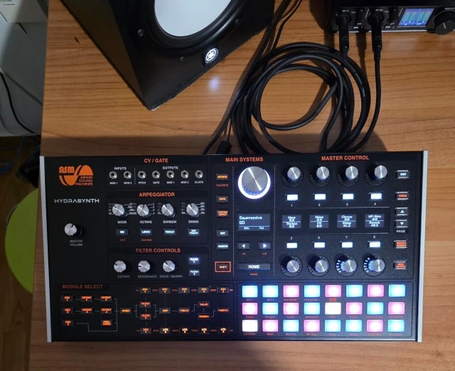 ASM Hydrasynth Desktop with decksaver