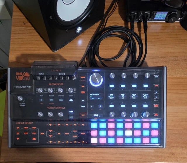 ASM Hydrasynth Desktop with decksaver