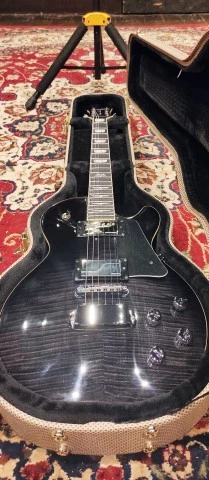 Hagstrom - Super Swede Dark Storm (w/ Hard Case)