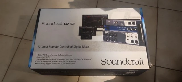 Soundcraft Ui-12