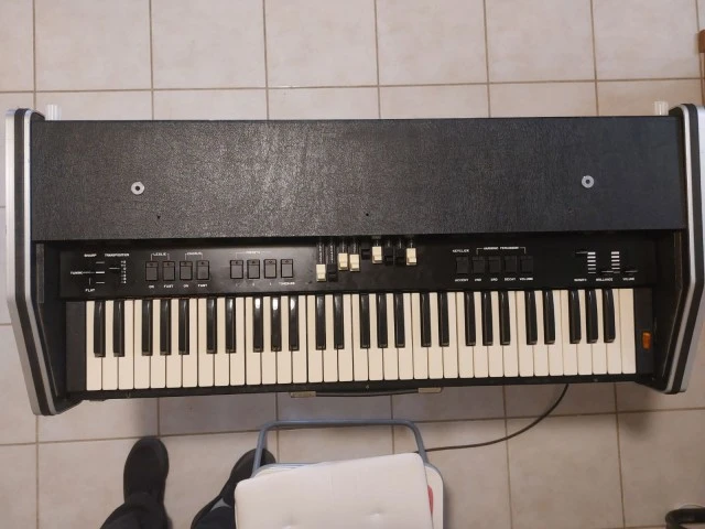 Hammond Organ B100 