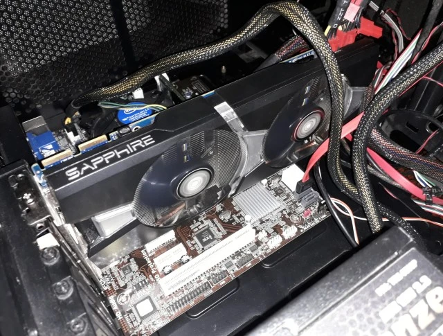 Sapphire Dual-X Radeon R9 280X 3GB
