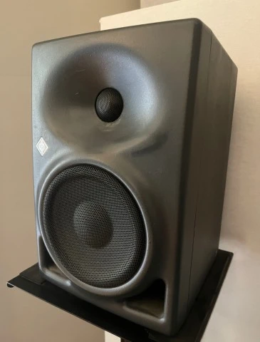 Ζευγάρι ηχείων Neumann KH 120A