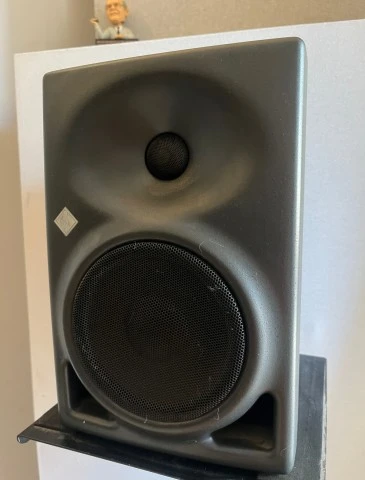 ζευγαρι ηχείων Neumann KH 120A