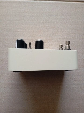 UAFX ASTRA Modulation Machine