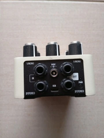 UAFX ASTRA Modulation Machine