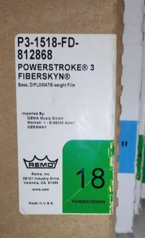 Remo Powerstroke® 3 Fiberskyn 18" Bass DrH P3-1518-FD
