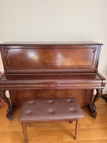 Young Chang U-121 Upright Piano