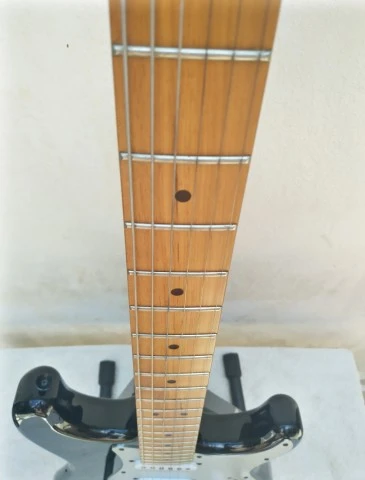 Squier Contemporary Special Stratocaster Black.