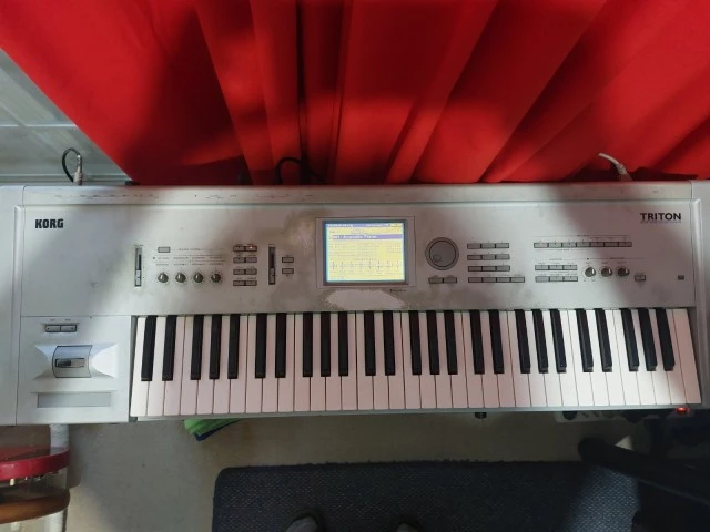 Korg Triton Classic 61