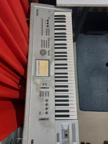 Korg Triton Classic 61