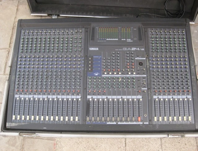 Yamaha GA 24/12