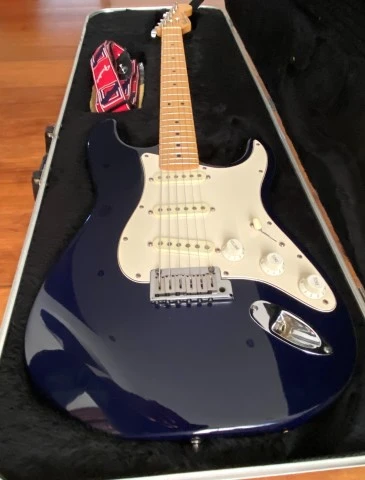 Fender Stratocaster American Standard (1991) - Midnight Blue (σπάνιο χρώμα)