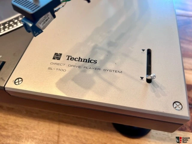 Πικάπ Technics SL-1100