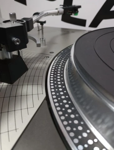 Πικάπ Technics SL-1100