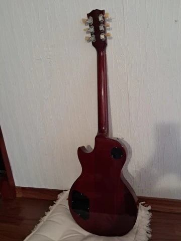 Gibson Les Paul Studio Wine Red με hard case