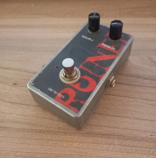 Devi Ever / Ruiner Bass Fuzz