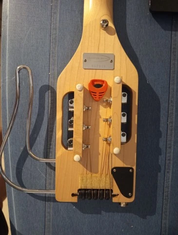 Traveler guitar ultra light