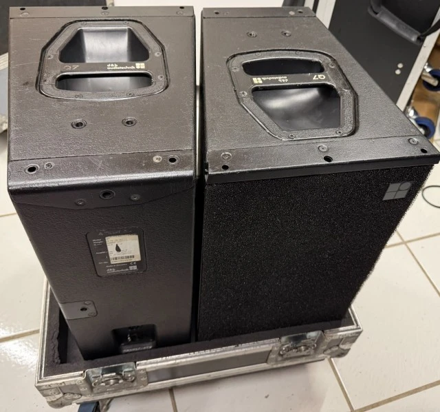 8x d&b audiotechnik Q7