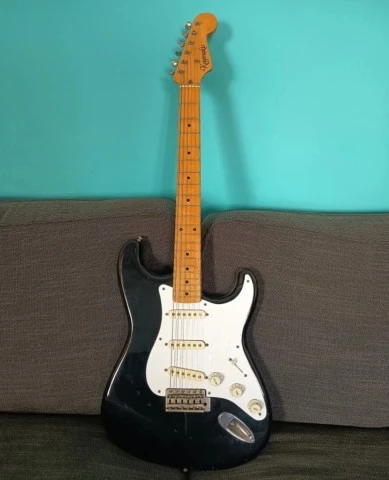 Kagmakis Strat (1983) + Hard Case (ΝΕΑ ΤΙΜΗ)