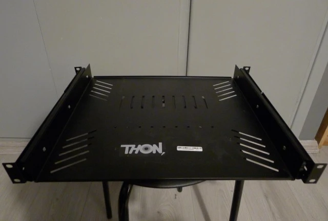 Thon Rackdrawer 1U