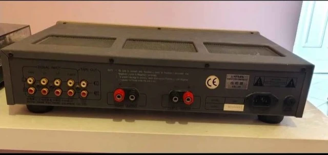 Ολοκληρωμένος Ενισχυτής Spark 220 C