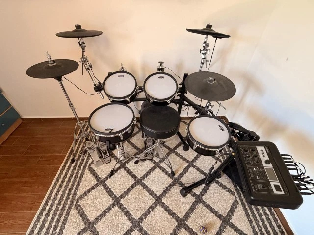 Yamaha Electronic Drums DTX8K-M Professional Mesh Serie