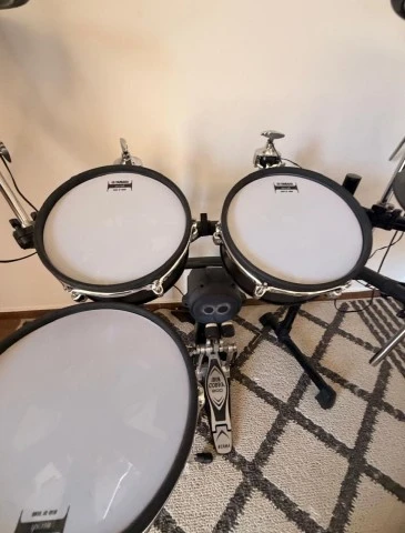 Yamaha Electronic Drums DTX8K-M Professional Mesh Serie