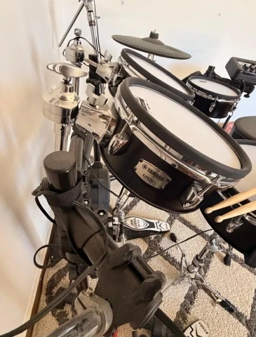 Yamaha Electronic Drums DTX8K-M Professional Mesh Serie