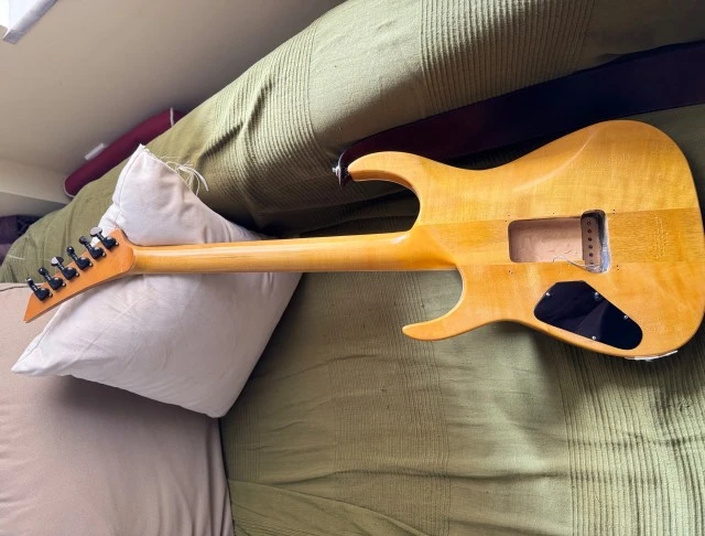 Vrahatis custom 