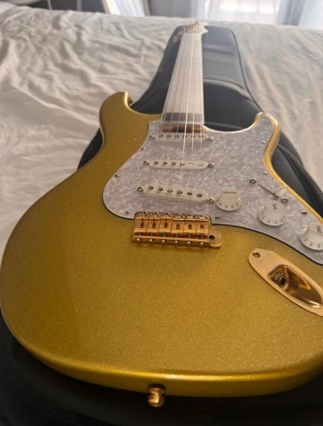 ESP Takayoshi Ohmura Custom Shop Sparkle Gold