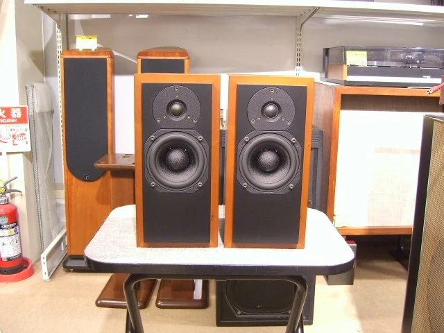 Ηχεία ATC SCM-10