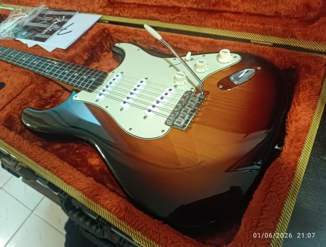 Fender Classic Series 60's Stratocaster MIM