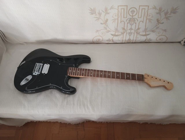 Strat project with stainless steel frets