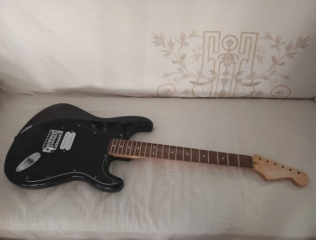 Strat project with stainless steel frets