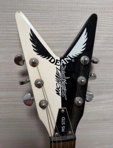 Michael Schenker Dean STD signature 