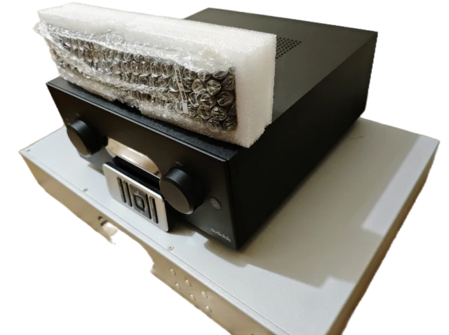 Audiolab 7000N Play KAI Audiolab M DAC PLUS