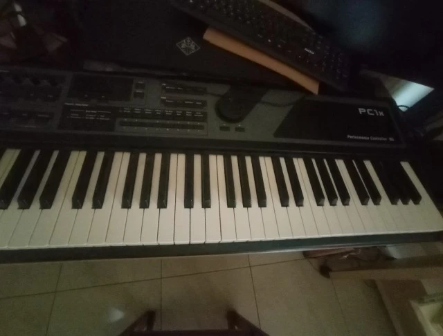 Kurzweil PC1X 88-Note Weighted Keyboard Synthesizer