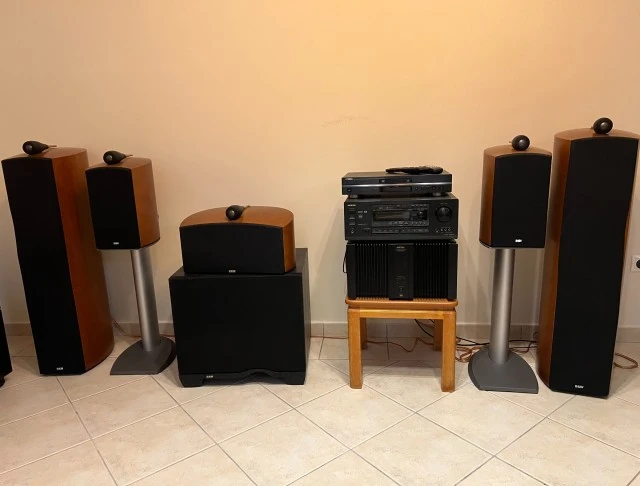 High-End Setup 5.1 - B&W Nautilus 803 & 805