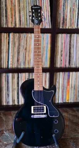 Epiphone les paul junior
