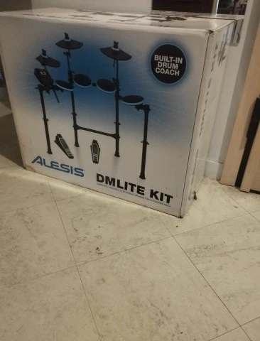 Ηλεκτρονικά τύμπανα ALESIS