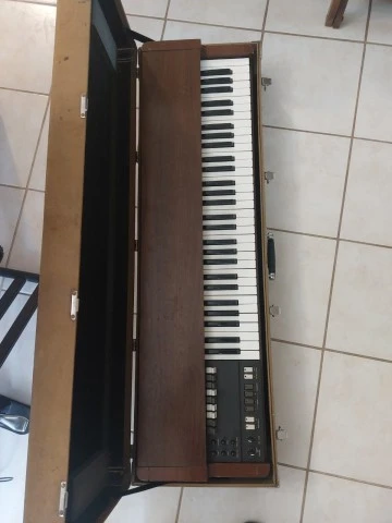 Korg CX3 1980