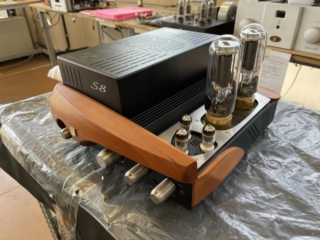 Unison Research S-8 Single Ended 845 Amplifier