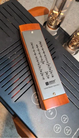 Unison Research S-8 Single Ended 845 Amplifier