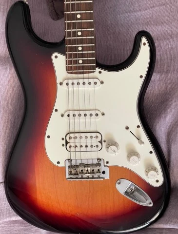 Fender Stratocaster Mexico HSS 