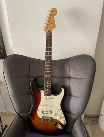 Fender Stratocaster Mexico HSS 