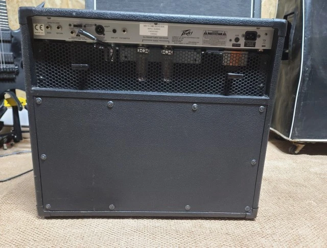 Peavey 6505+ 1x12 60w tube guitar combo 6L6 + footswitc